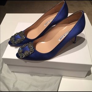 Authentic Manolo Blahnik Hangisi Cobalt Blue 70mm